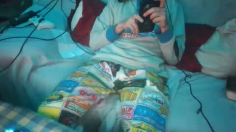 dv3nd3 online show from November 4, 12:55 am