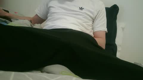 dy22__ online show from February 19, 7:48 pm