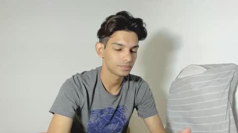 Snapshot of dylan_hoot chatting on September 16, 7:36 pm Dylan online show from September 16, 7:36 pm