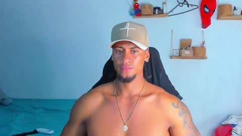 Dylan online show from February 3, 11:21 pm