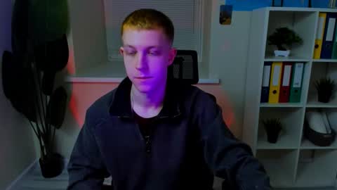 Dylan online show from February 20, 10:28 am