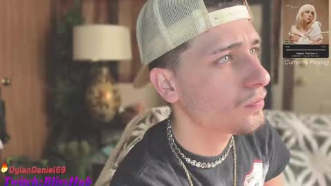 Dylan Daniel 7.8 online show from January 14, 5:45 pm