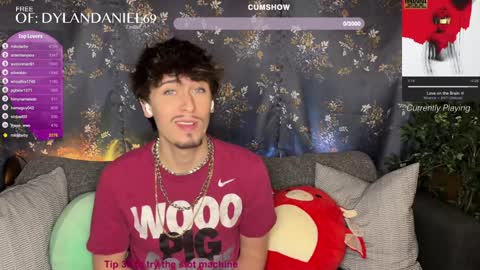 Dylan Daniel 7.8 online show from December 5, 11:07 pm