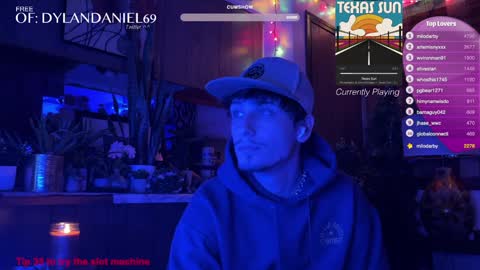 Dylan Daniel 7.8 online show from December 3, 8:58 am