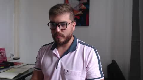 dylanhot10 online show from February 20, 7:52 pm