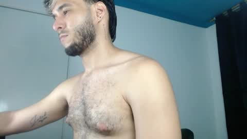 dylanxfun online show from March 31, 4:03 am