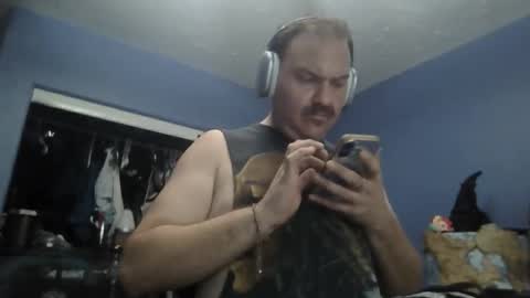 Snapshot of eastlacubscout chatting on October 26, 10:45 pm Gaston Dubois Floyd Carrusso online show from October 26, 10:45 pm