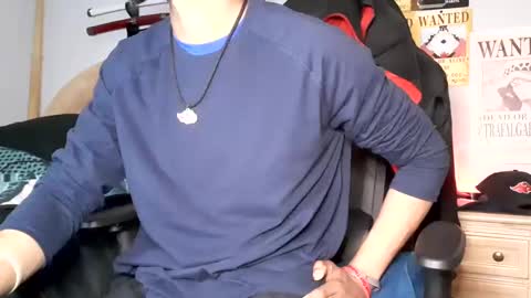 TWITTER   INSTAGRAM    easybreezy20   ONLINE 1230 AM TO 7AM online show from December 23, 12:19 pm