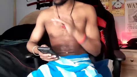 TWITTER   INSTAGRAM    easybreezy20   ONLINE 1230 AM TO 7AM online show from January 17, 6:47 am