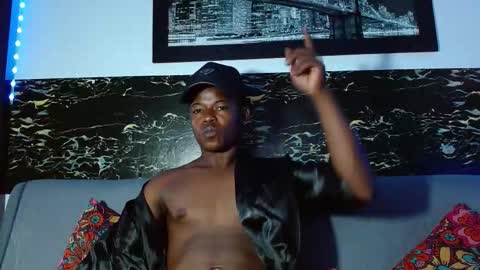 Chris Palaz  online show from October 14, 6:04 pm