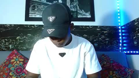 Chris Palaz  online show from October 13, 6:03 pm