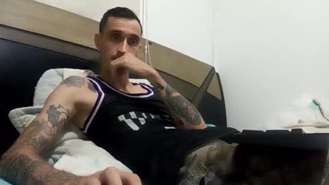 Edd Gallego online show from November 19, 4:29 pm