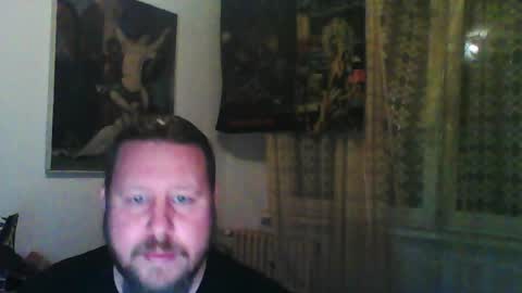 Edward online show from April 5, 6:04 pm