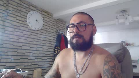 Snapshot of edgarram83 chatting on September 23, 8:19 pm edgarram83 online show from September 23, 8:19 pm