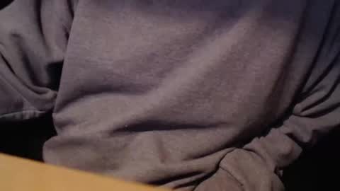 eeyoreeeyore online show from February 8, 4:51 am