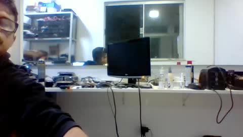 ehmeu2010 online show from July 4, 2:58 am
