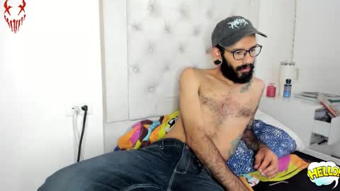 eithan_rune online show from February 19, 2:24 pm