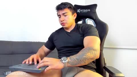 EITHAN CONOR online show from November 8, 2:48 am