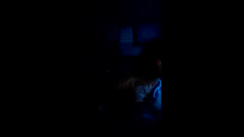 ThongLover6869 online show from March 2, 10:22 am