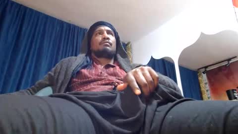 elcaballeroblack online show from December 17, 2:19 am