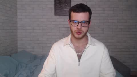 Alex online show from January 17, 6:36 pm