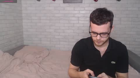 Alex online show from December 20, 4:04 pm