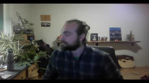 Snapshot of elephantfox chatting on February 17, 3:47 am fox online show from February 17, 3:47 am