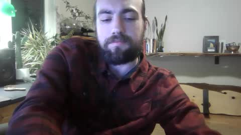 Snapshot of elephantfox chatting on February 8, 5:40 am fox online show from February 8, 5:40 am