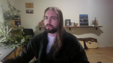 Snapshot of elephantfox chatting on January 27, 5:47 am fox online show from January 27, 5:47 am