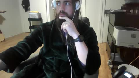 Snapshot of elephantfox chatting on December 20, 4:20 am fox online show from December 20, 4:20 am