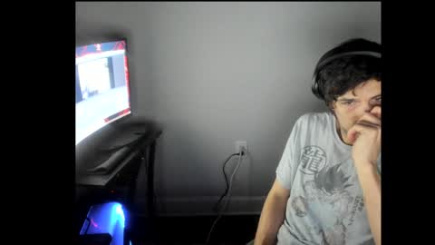 elephantrunkman online show from February 3, 4:35 am