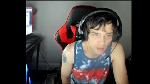 elephantrunkman online show from December 28, 2:22 am