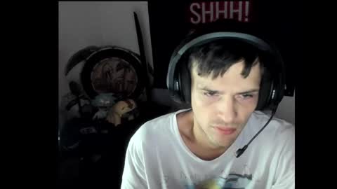 elephantrunkman online show from February 24, 4:38 am