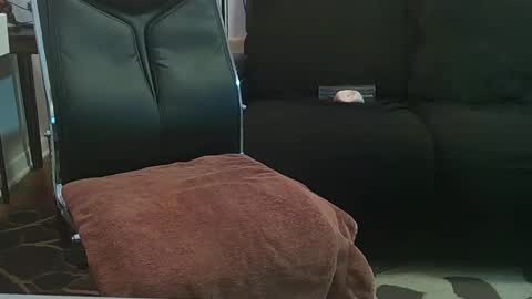 eliteindulgence online show from October 9, 1:10 am