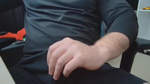 alexgarg online show from December 18, 7:10 pm