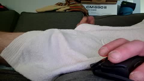 Snapshot of eltonyoo chatting on February 23, 8:44 am eltonyoo online show from February 23, 8:44 am