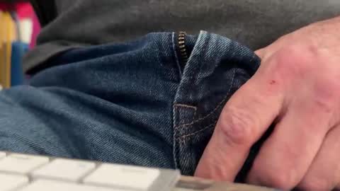 Elvis online show from February 15, 10:51 pm