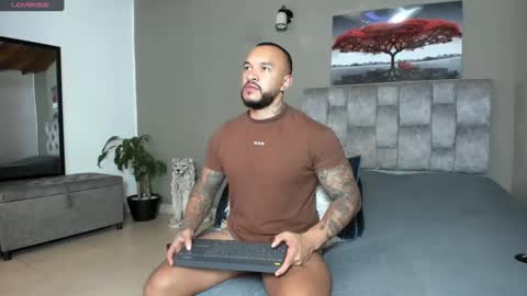 emanuelspencer online show from December 5, 4:53 am