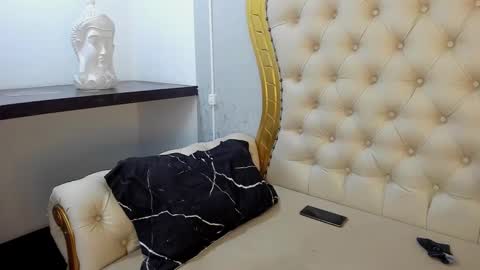 EmilianoBrl online show from October 10, 7:51 pm