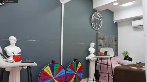 Emilio online show from March 1, 12:16 pm