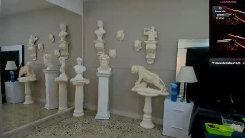 Emilio online show from November 28, 10:28 am