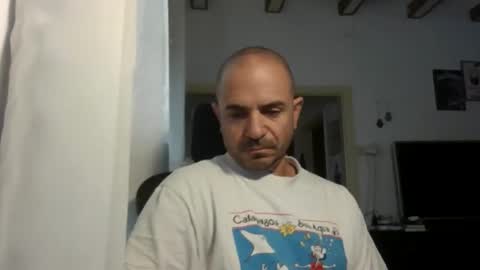 Ariel online show from November 1, 5:00 am