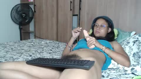 emmasweet95 online show from February 4, 10:13 pm