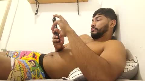 enderspanis25 online show from November 2, 11:31 pm