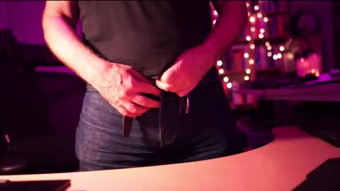 uk online show from October 16, 10:29 pm