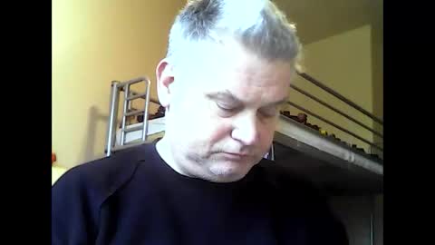 englishguysurrey online show from February 10, 11:15 am