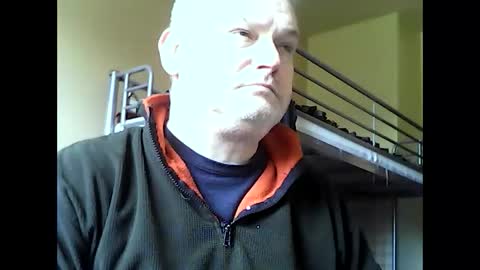 englishguysurrey online show from March 13, 10:45 am