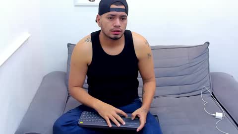 enrique online show from January 7, 6:14 pm