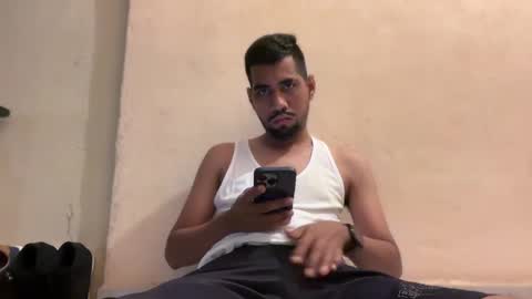 Snapshot of enriquegc197 chatting on December 21, 8:32 pm Enriquegc197 online show from December 21, 8:32 pm