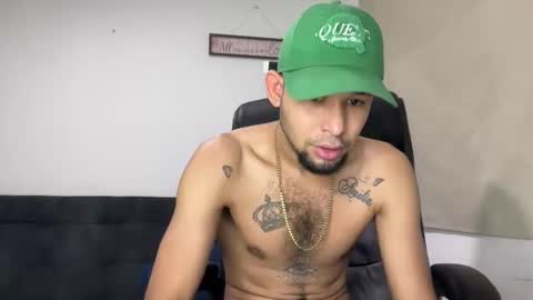 enyel_100 online show from March 2, 6:59 pm